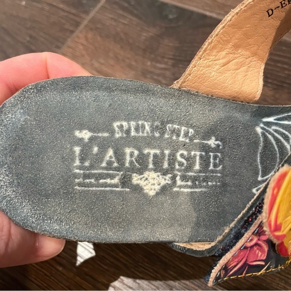 L'Artiste by Spring Step Bari Tooled Leather Floral Boho Slide Sandals 8.5 - Picture 10 of 14